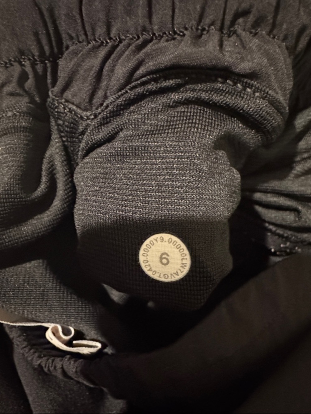 Lululemon Hotty Hot Short *Long 4"
Black - Picture 4 of 8